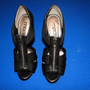 SEXY BLACK  MONA SPANA STILETTOS w/gold zipper